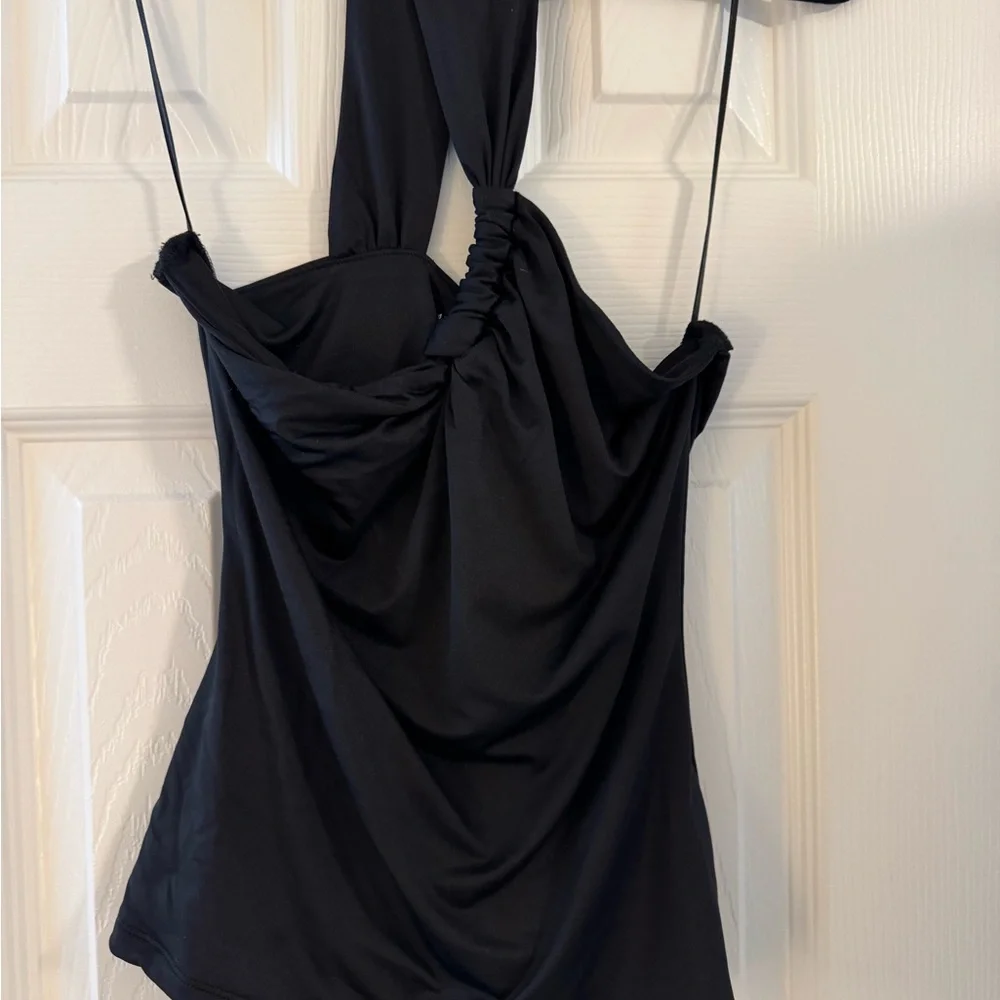 Abercrombie Black One-Shoulder Top - Picture 2 of 3
